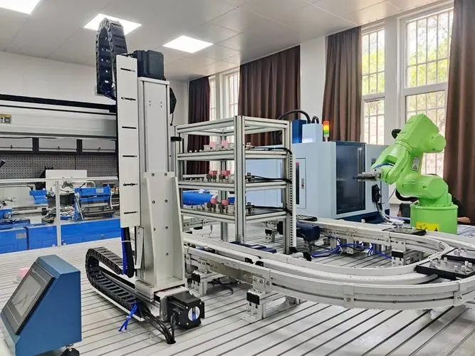 工業(yè)機器人智能制造實訓系統(tǒng)